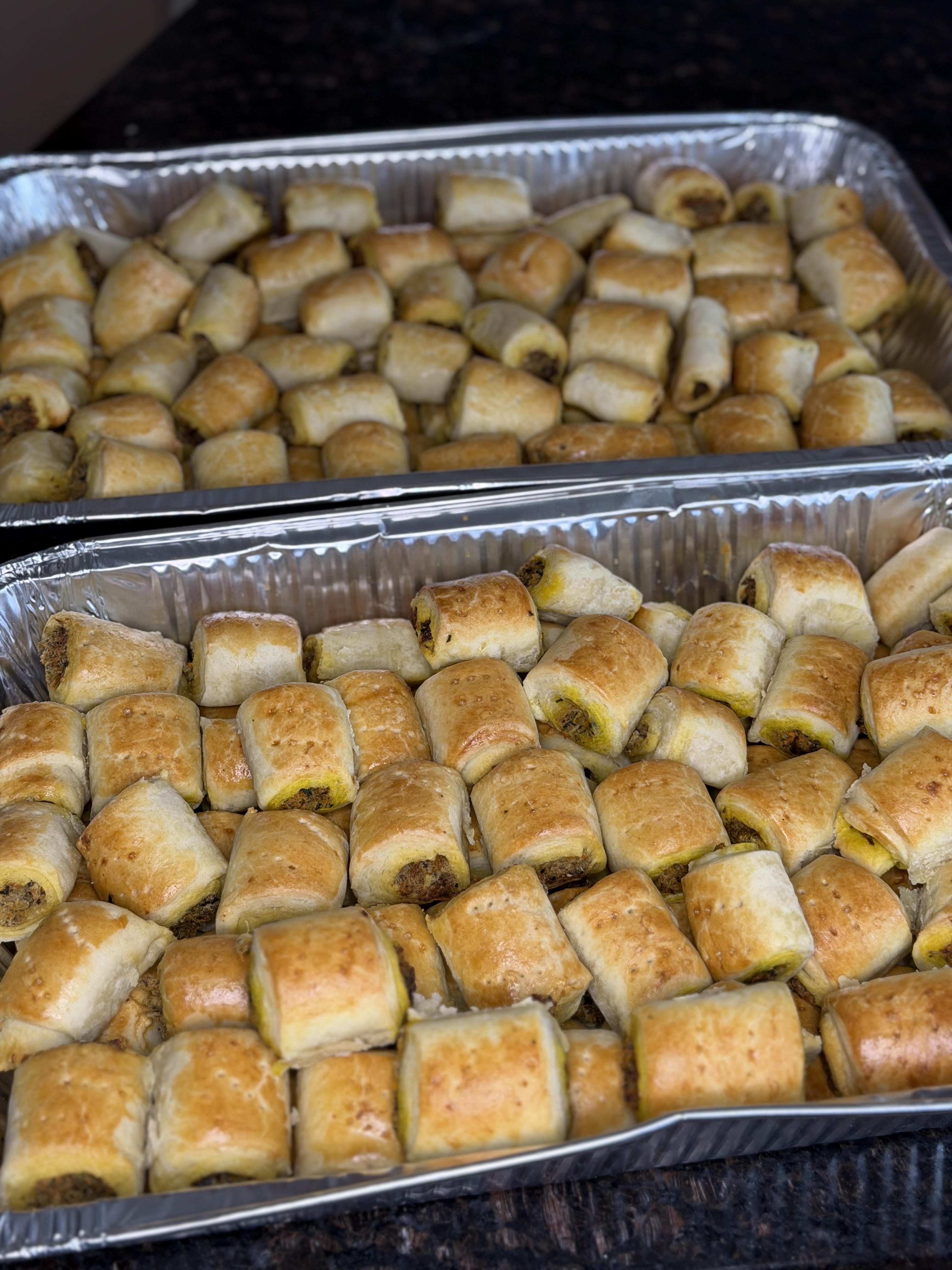 Fish roll catering trays